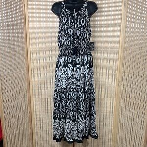 Gabrielle Mille Women’s Large Black & White Sleeveless Maxi Dress